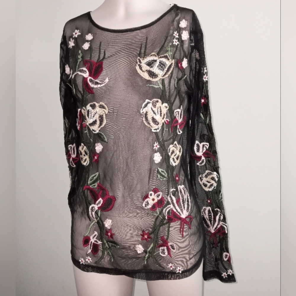 Gimmicks by bke Black mesh long sleeve Floral print embroidery blouse small